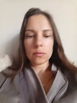 She-Moon online show from June 29, 2026, 5:46 am