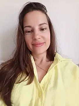 She-Moon online show from July 11, 2026, 7:33 am