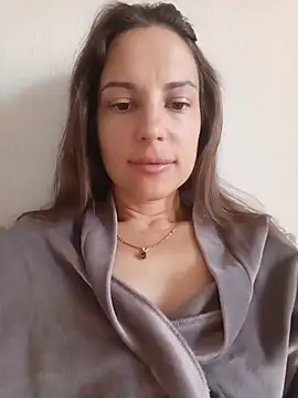 She-Moon online show from July 12, 2026, 6:26 am