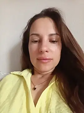 She-Moon online show from July 13, 2026, 5:21 am