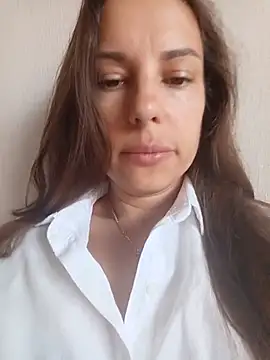 She-Moon online show from July 17, 2026, 5:58 am