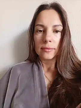 She-Moon online show from July 18, 2026, 5:33 am