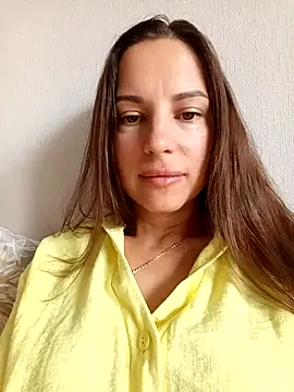 She-Moon online show from July 20, 2026, 6:28 am