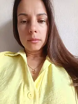 She-Moon online show from July 25, 2026, 5:49 am