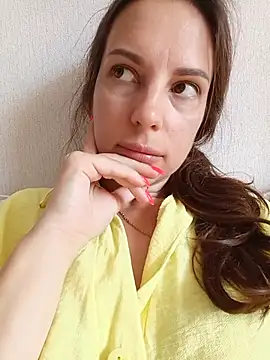 She-Moon online show from July 28, 2026, 8:32 am