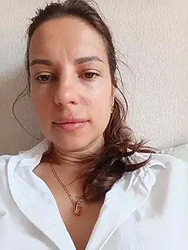 She-Moon online show from August 3, 2026, 7:07 am