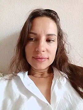 She-Moon online show from August 8, 2026, 6:48 am