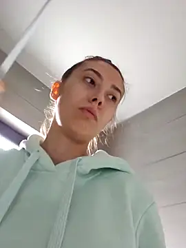 Virgin Pussy SquirtX online show from March 20, 2026, 11:04 am