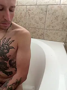 Snapshot of brngitdwn chatting on January 17, 2026, 11:41 pm brngitdwn online show from January 17, 2026, 11:41 pm