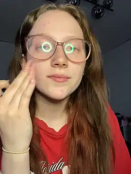 YoungLisaa18 online show from March 24, 2026, 3:50 pm