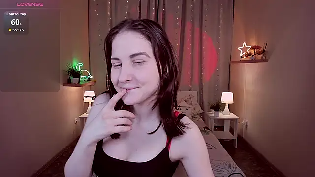 KiraDuvall online show from March 19, 2026, 6:01 pm