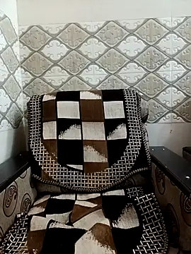 Cute purnima143 online show from February 10, 2026, 6:01 pm