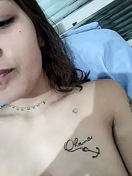 carazinho2128 online show from March 2, 2026, 5:19 am