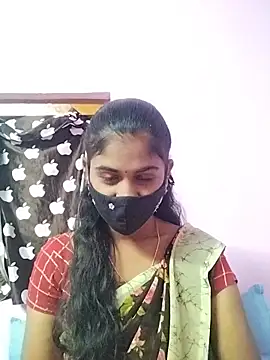 Tamil Hot RoyalQueen online show from March 13, 2026, 4:24 pm