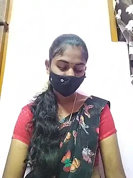 Tamil Hot RoyalQueen online show from April 20, 2026, 4:54 pm