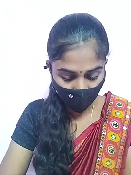 Tamil Hot RoyalQueen online show from April 23, 2026, 3:58 pm