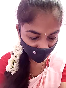 Tamil Hot RoyalQueen online show from May 7, 2026, 12:27 am