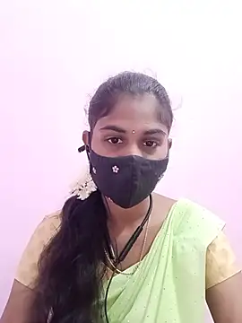 Tamil Hot RoyalQueen online show from June 6, 2026, 4:44 pm