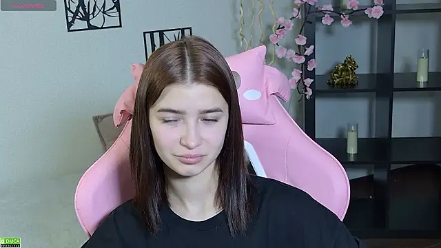 kity Jafaela online show from February 5, 2026, 1:43 am