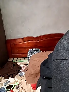 -Likin- online show from February 9, 2026, 2:21 pm