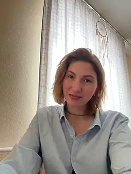  Crystal 2 online show from February 7, 2026, 1:26 pm