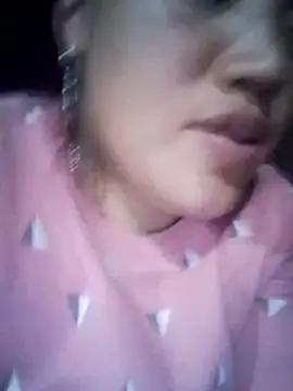 LingLing002 online show from January 16, 2026, 11:47 am