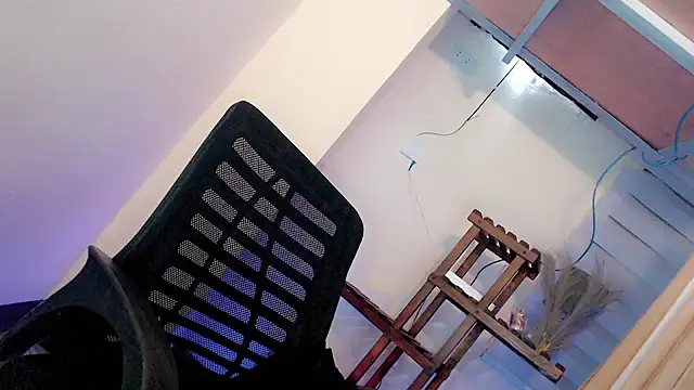 GoddesDaBigCock online show from February 3, 2026, 2:53 am