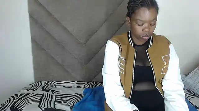 Snapshot of Nellybba chatting on June 5, 2026, 6:02 pm Nellybba online show from June 5, 2026, 6:02 pm