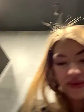 Star Mia69 online show from January 18, 2026, 5:28 pm