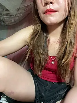 Snapshot of natra0033 chatting on June 10, 2026, 1:21 pm natra0033 online show from June 10, 2026, 1:21 pm