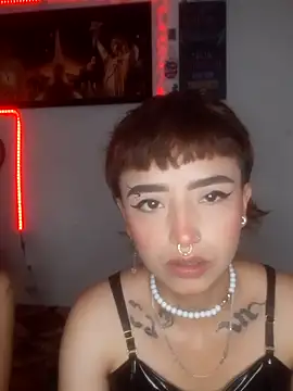 AlexxaAndRileyy online show from January 16, 2026, 7:18 pm