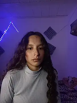 AlexxaAndRileyy online show from August 7, 2026, 11:40 pm