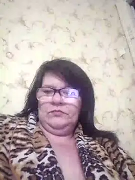 NysiOlsen online show from May 1, 2026, 4:33 pm