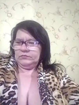 NysiOlsen online show from May 6, 2026, 6:24 pm