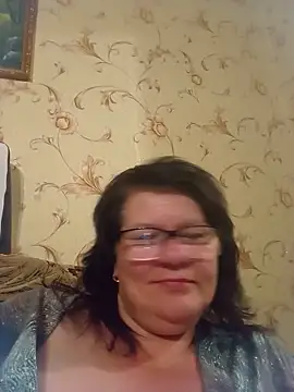 NysiOlsen online show from June 19, 2026, 10:13 pm