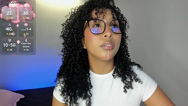 Snapshot of Corinnah_Beauty chatting on February 3, 2026, 1:04 am Corinnah Beauty online show from February 3, 2026, 1:04 am