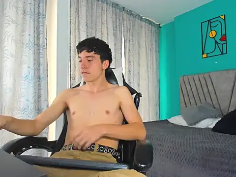 SamBoycash  online show from February 1, 2026, 5:33 pm