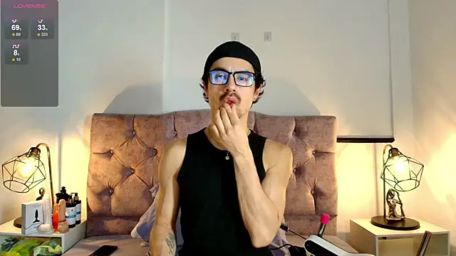 Ethan Briggs  online show from August 8, 2026, 3:08 am