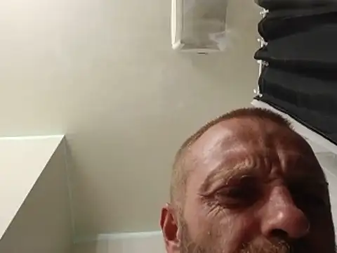 sterng6969 online show from June 19, 2026, 3:55 am