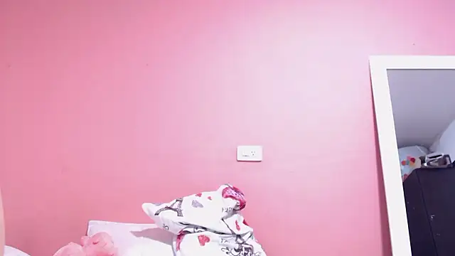 Vicky flores online show from March 18, 2026, 1:36 pm