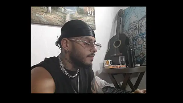 liyamjunior online show from February 15, 2026, 4:42 am