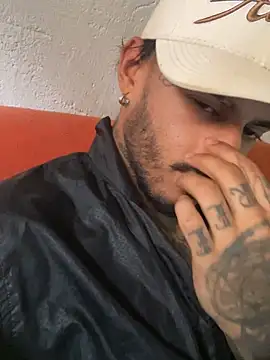 liyamjunior online show from March 24, 2026, 4:01 pm