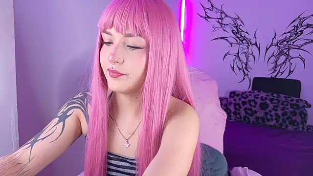 Snapshot of dollmeow chatting on March 16, 2026, 1:22 am dollmeow online show from March 16, 2026, 1:22 am