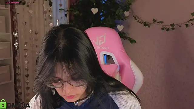 Leslie Wholsh online show from March 10, 2026, 12:59 am