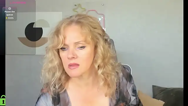 Victoria Nelson online show from June 12, 2026, 1:04 am