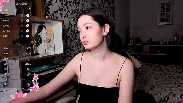 Snapshot of Fairy_m00n_ chatting on February 17, 2026, 7:09 pm Fairy m00n online show from February 17, 2026, 7:09 pm