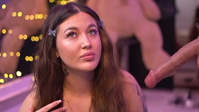 AkaliLuna online show from January 31, 2026, 7:11 pm