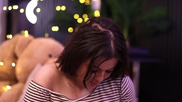 AkaliLuna online show from February 3, 2026, 2:53 am