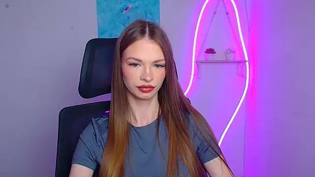 Snapshot of Lina_Loveuu chatting on March 27, 2026, 12:38 pm Lina Loveuu online show from March 27, 2026, 12:38 pm