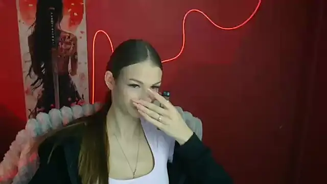 Lina Loveuu online show from April 24, 2026, 5:32 am
